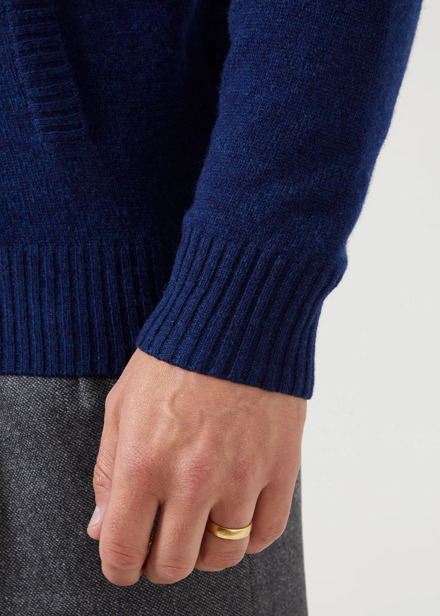 Ballater Lambswool Zipped Jumper In Indigo - Regular Fit