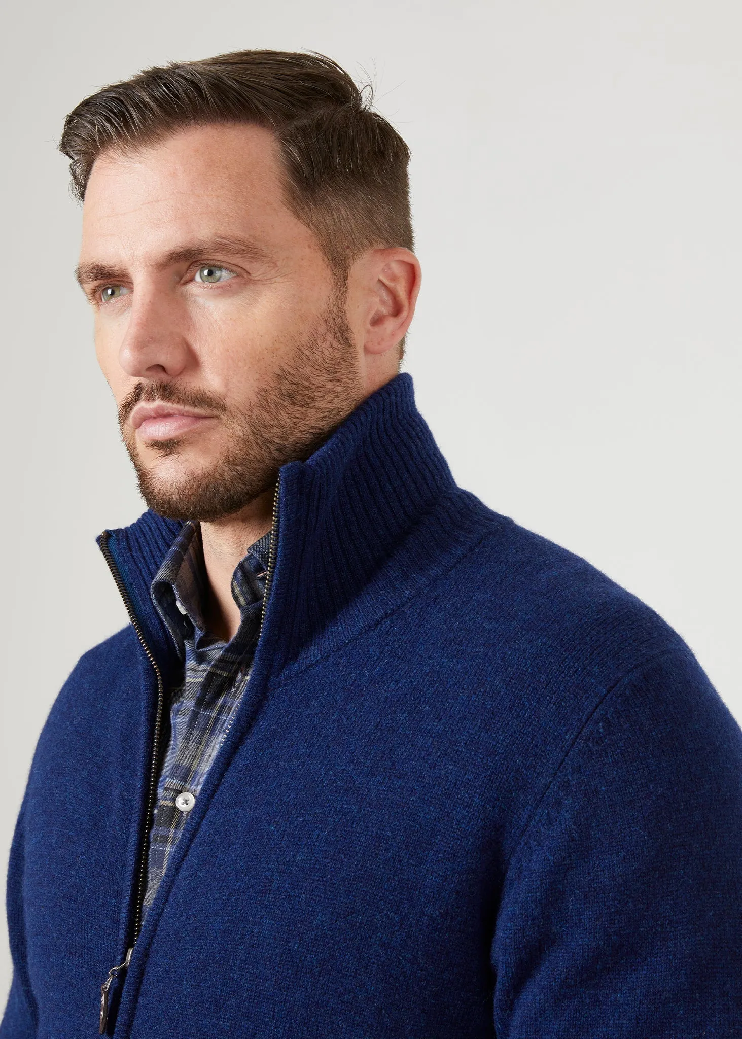 Ballater Lambswool Zipped Jumper In Indigo - Regular Fit