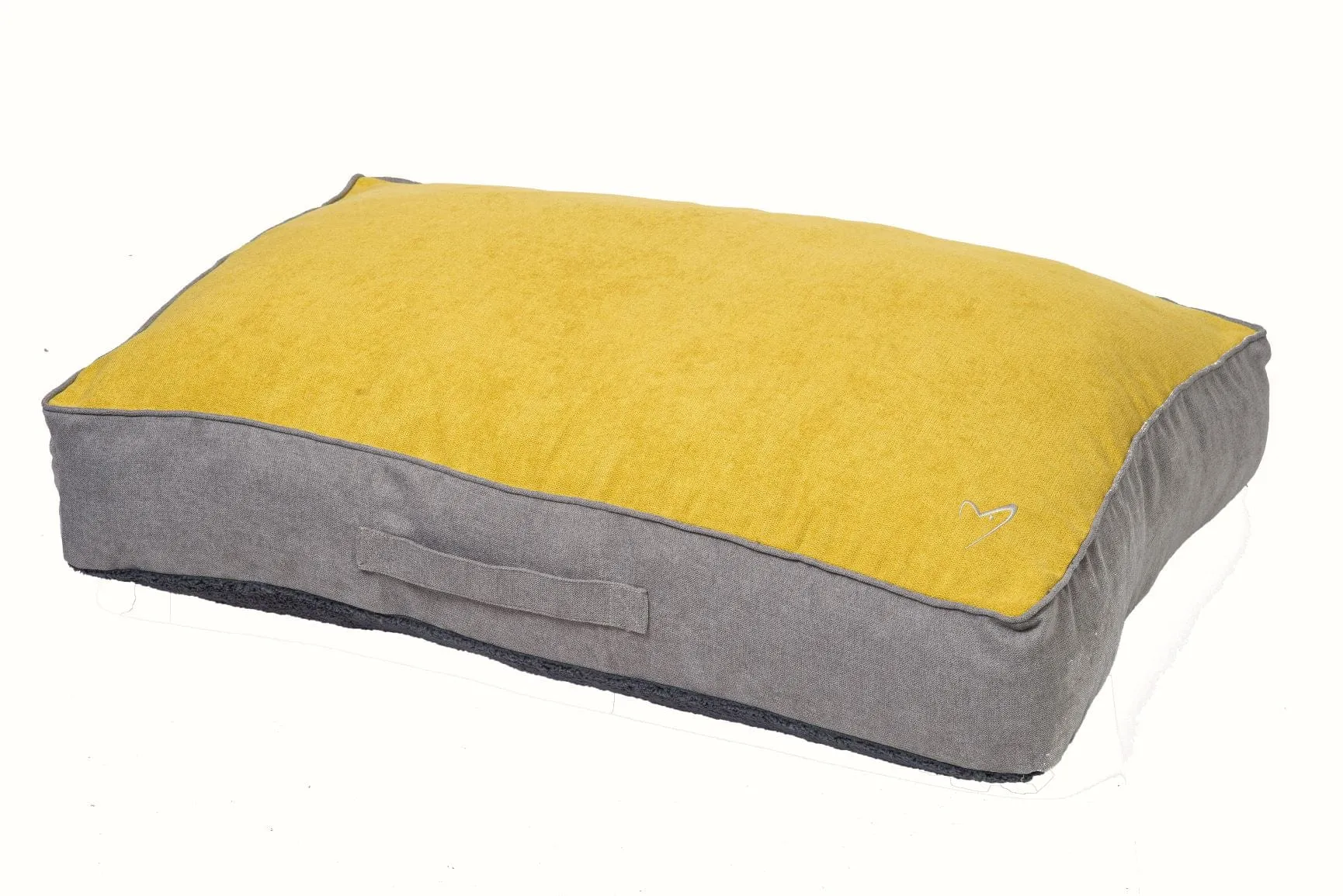 Camden Winter Sleeper Pet Bed Cover