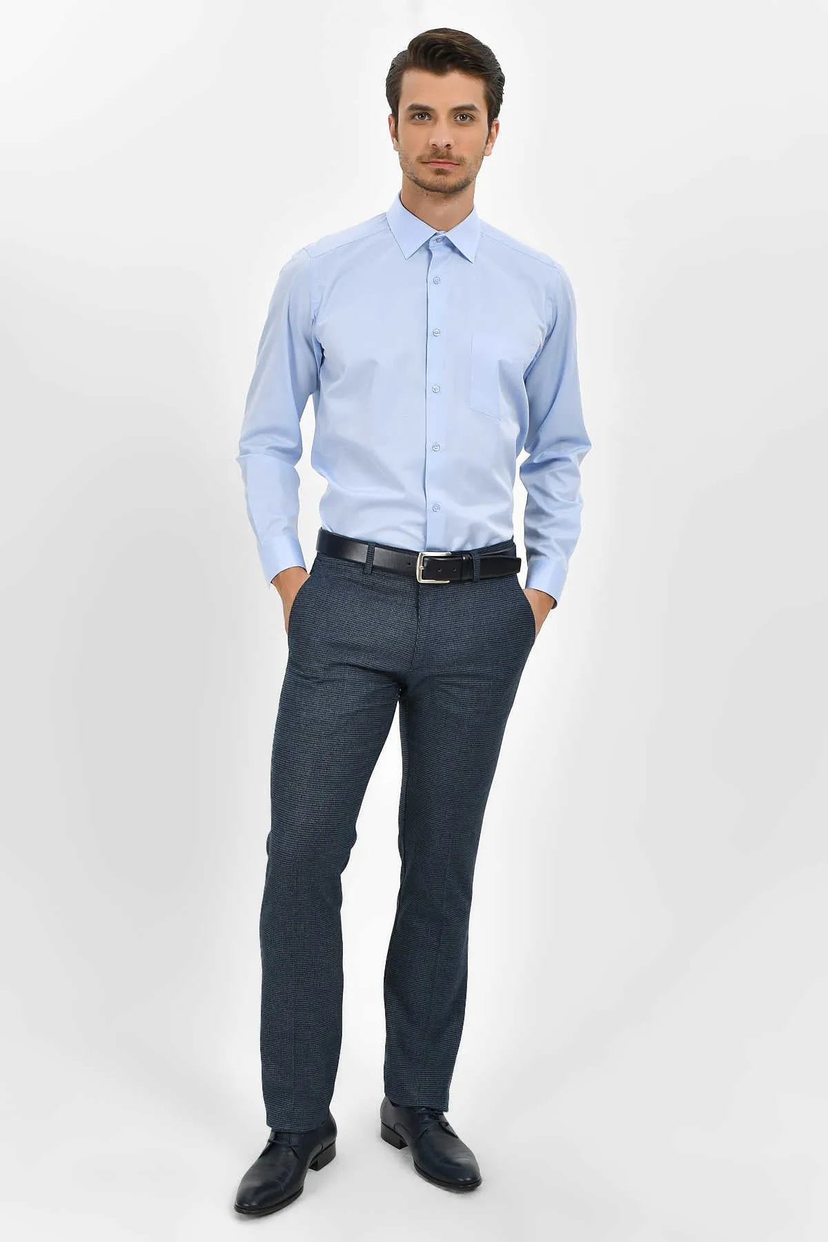 Classic Fit Long Sleeve Cotton Blend Blue Dress Shirt