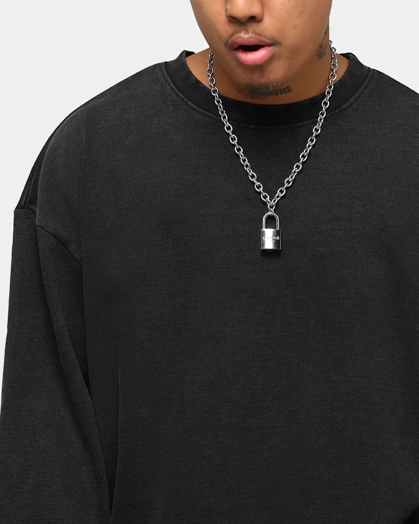 EN ES Vintage Crewneck Black