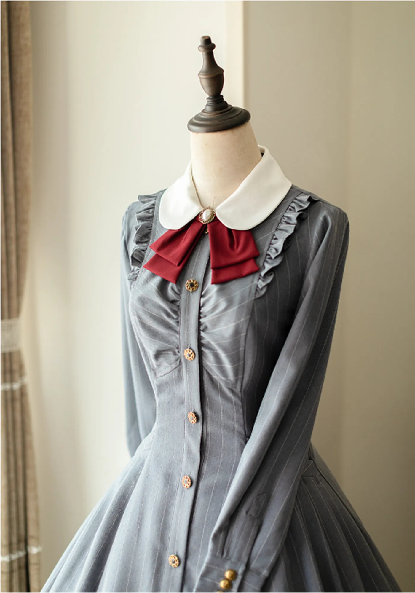 Forest Wardrobe~Winter Lolita Classic Front Open Stripe OP