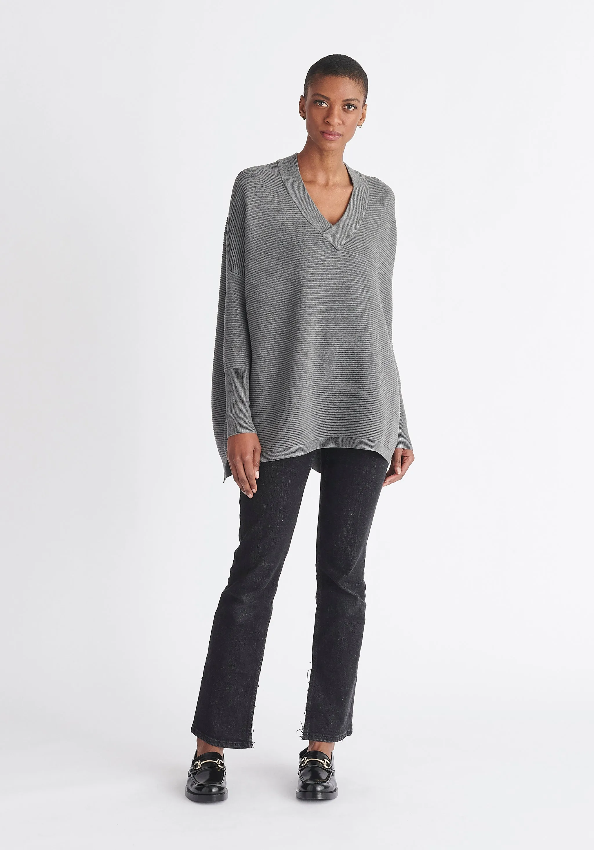 Paisie V-Neck Ribbed Jumper