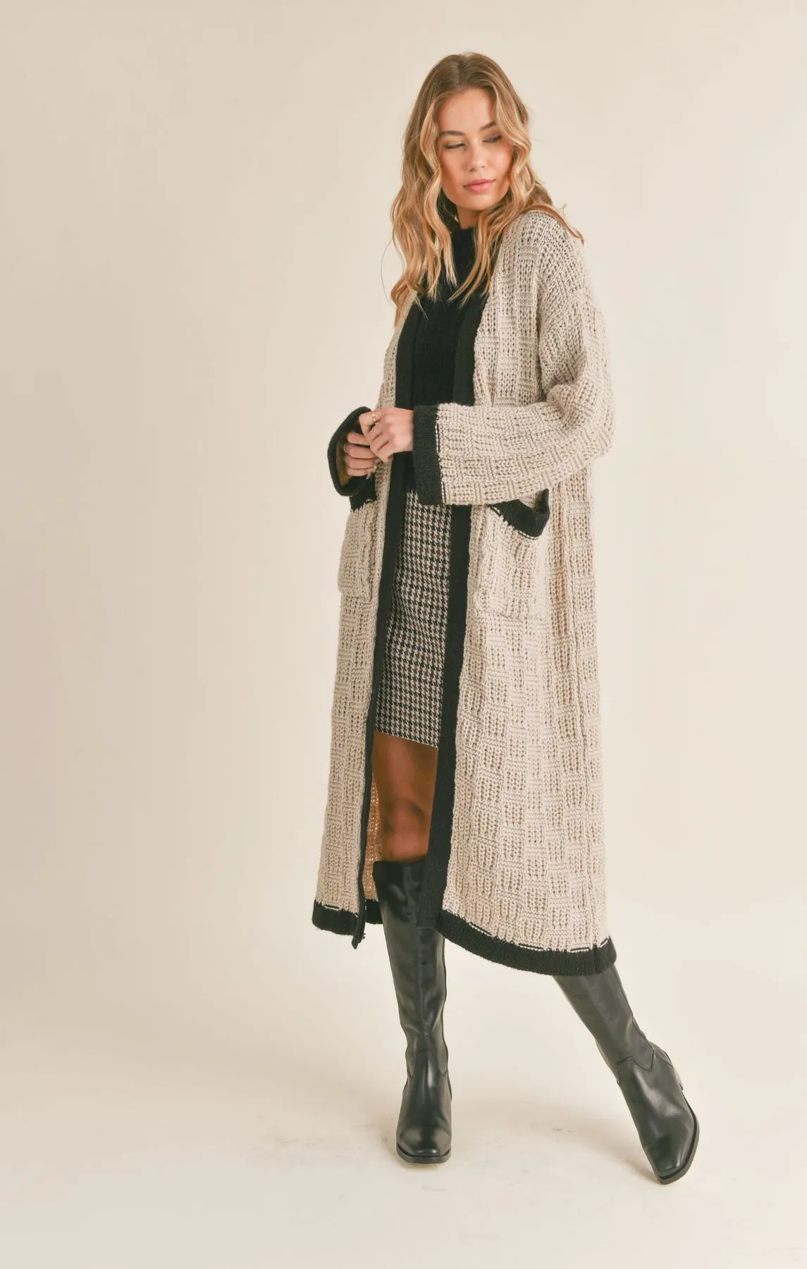 Sadie & Sage Zenni Textured Knit Long Cardigan in Taupe